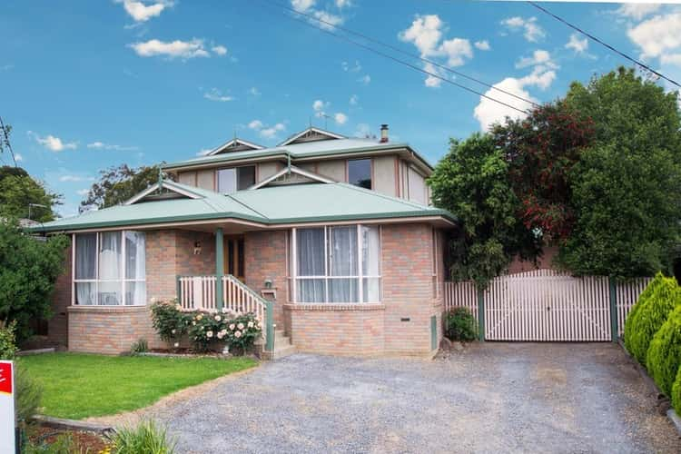 16 Witham Drive, Coldstream VIC 3770