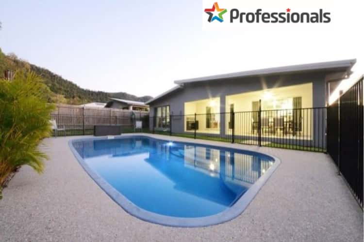 Main view of Homely house listing, 33 Endeavour Circuit, Cannonvale QLD 4802