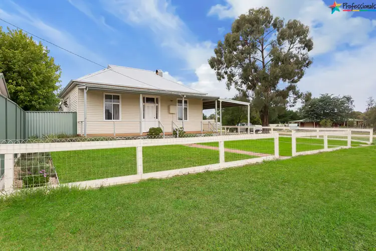 2 Skerry Street, Chiltern VIC 3683