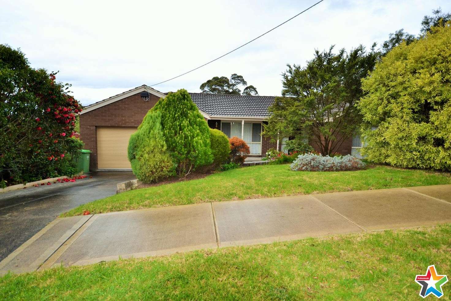 Main view of Homely house listing, 6 Breakaday Pass, Chirnside Park VIC 3116