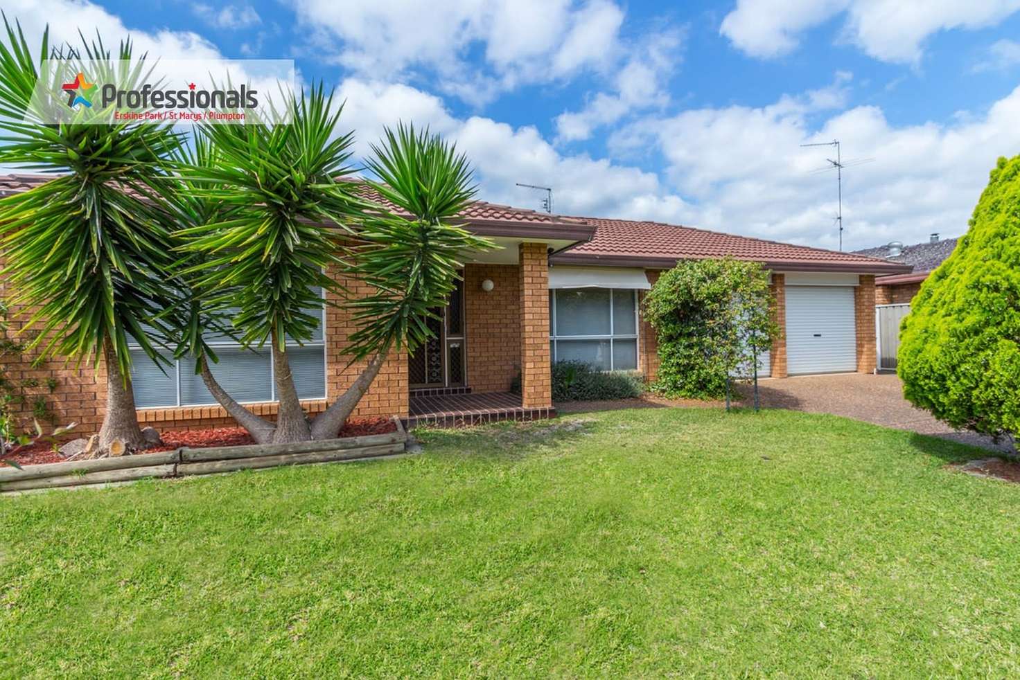 Main view of Homely house listing, 8 Otter Place, Erskine Park NSW 2759