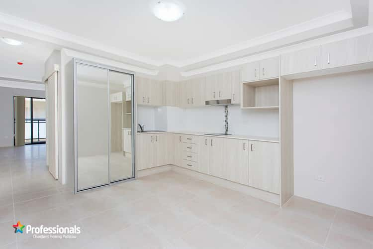 Third view of Homely unit listing, 2/43 Penshurst Street, Hurstville NSW 2220