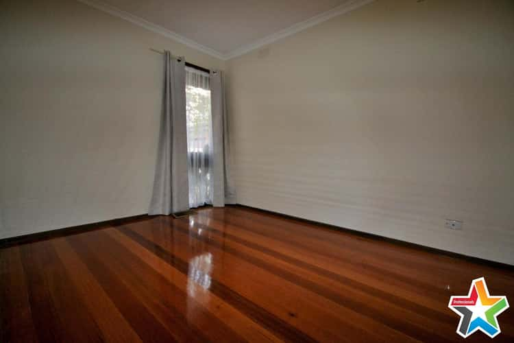 Fifth view of Homely house listing, 1/39 Cameron Road, Croydon VIC 3136