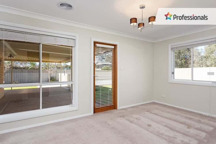 Fourth view of Homely house listing, 8 Mackay Place, Ashmont NSW 2650