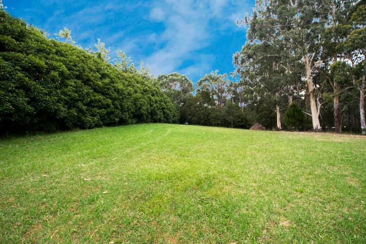 30 Corbetts Road, Launching Place VIC 3139