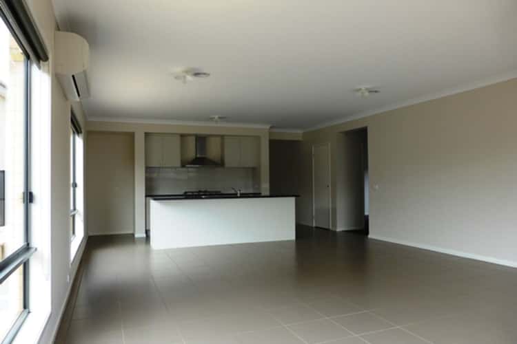 Third view of Homely house listing, 7 Duchess Court, Point Cook VIC 3030