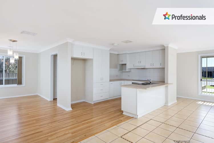 Third view of Homely house listing, 8 Mackay Place, Ashmont NSW 2650