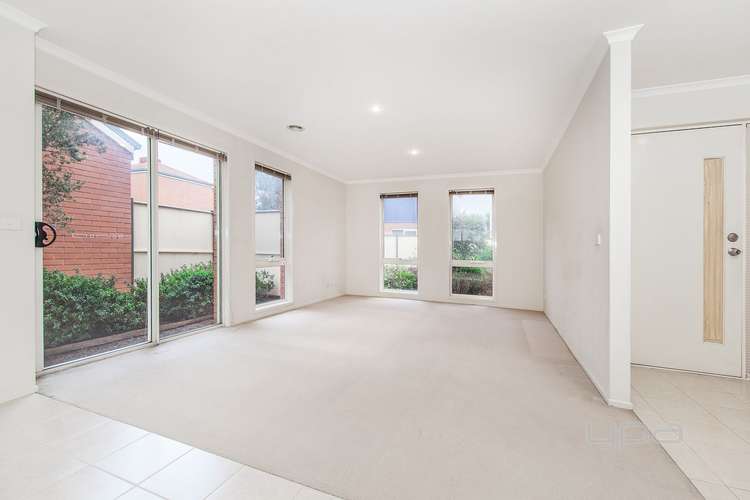 Third view of Homely house listing, 7/4 Landers Court, Caroline Springs VIC 3023