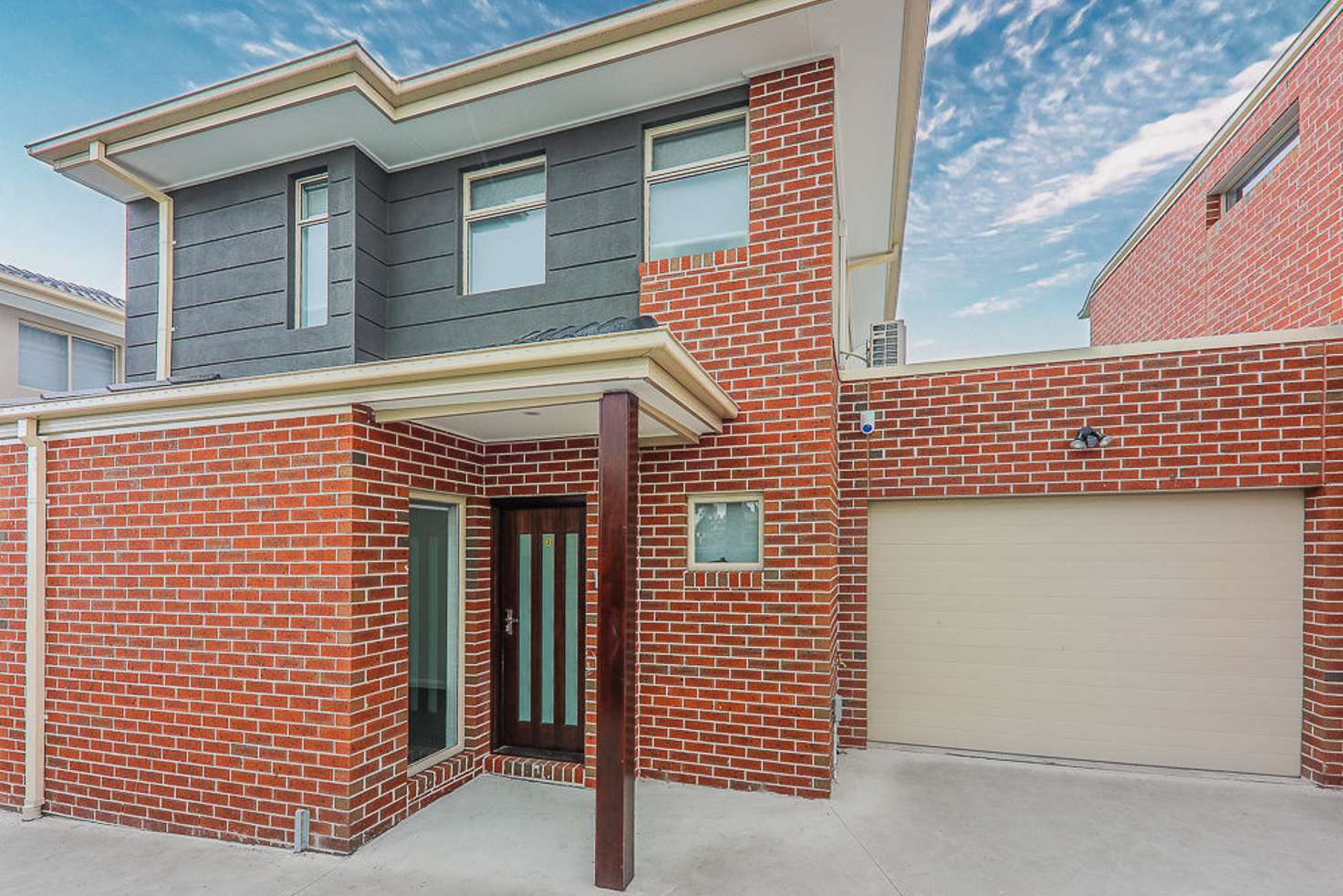Main view of Homely townhouse listing, 2-4/15 Colin Court, Broadmeadows VIC 3047