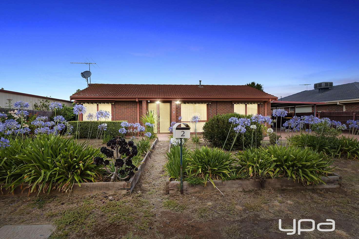 Main view of Homely house listing, 2 Haybale Place, Melton West VIC 3337