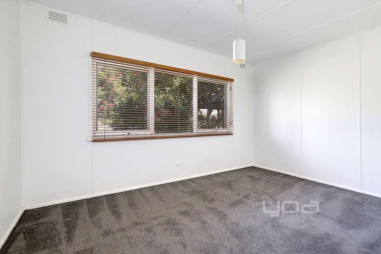 Fifth view of Homely house listing, 2 Vellvue Avenue, Tootgarook VIC 3941