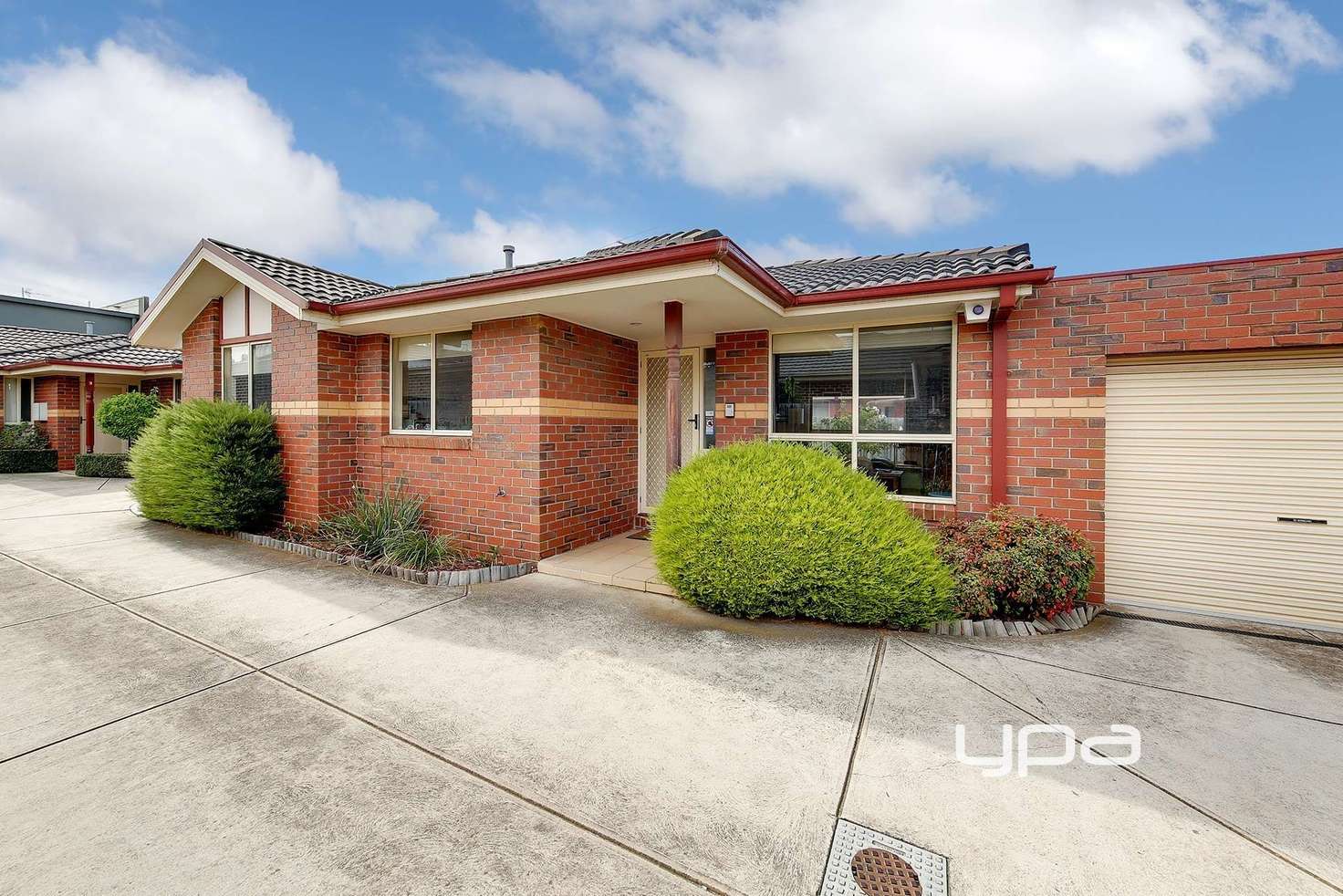 Main view of Homely unit listing, 2/52 McIntosh Street, Airport West VIC 3042