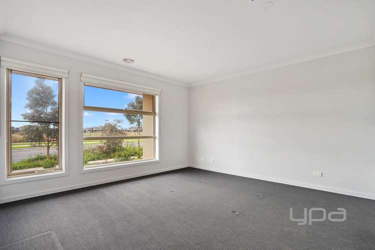 Third view of Homely house listing, 39 Treeve Parkway, Werribee VIC 3030