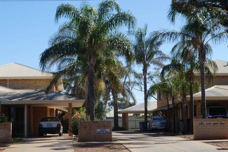 Main view of Homely townhouse listing, 2/308 Egan St, Kalgoorlie WA 6430