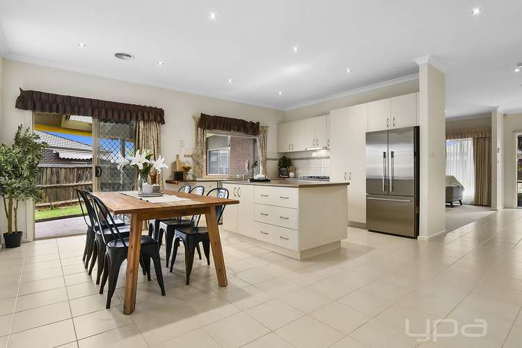 Fifth view of Homely house listing, 9 Manna Gum Court, Brookfield VIC 3338