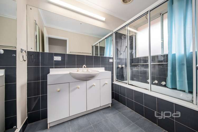 Fifth view of Homely house listing, 10 Torana Court, Hoppers Crossing VIC 3029