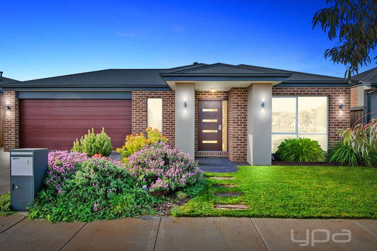 Main view of Homely house listing, 15 Oakbridge Street, Weir Views VIC 3338