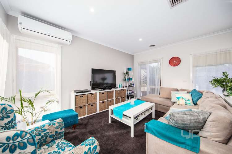 Second view of Homely house listing, 2/4 Enid Court, Hillside VIC 3037