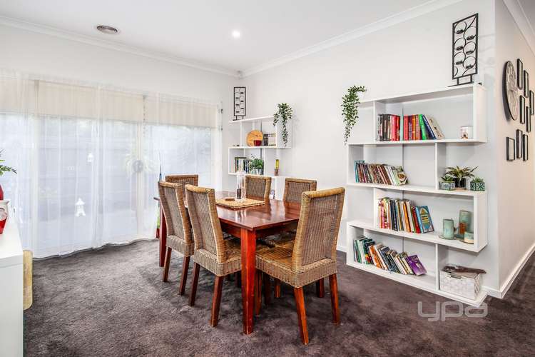 Third view of Homely house listing, 2/4 Enid Court, Hillside VIC 3037