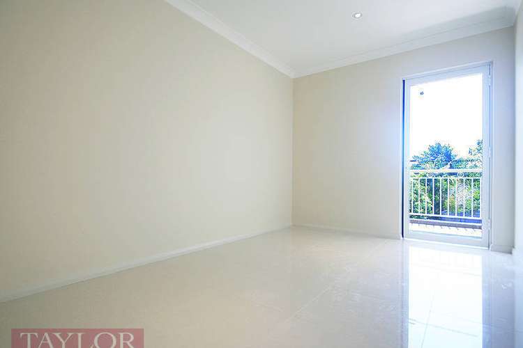 Third view of Homely unit listing, 2/41 Belmore Street East, Oatlands NSW 2117