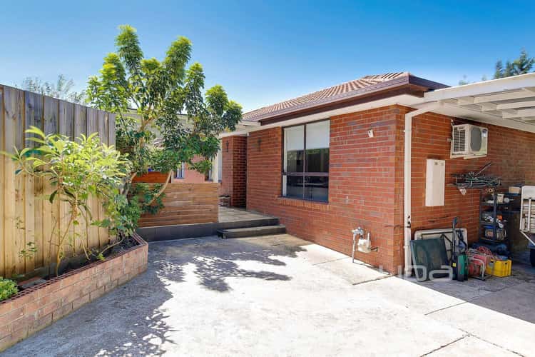 Main view of Homely unit listing, 2/7 Tarwin Place, Meadow Heights VIC 3048