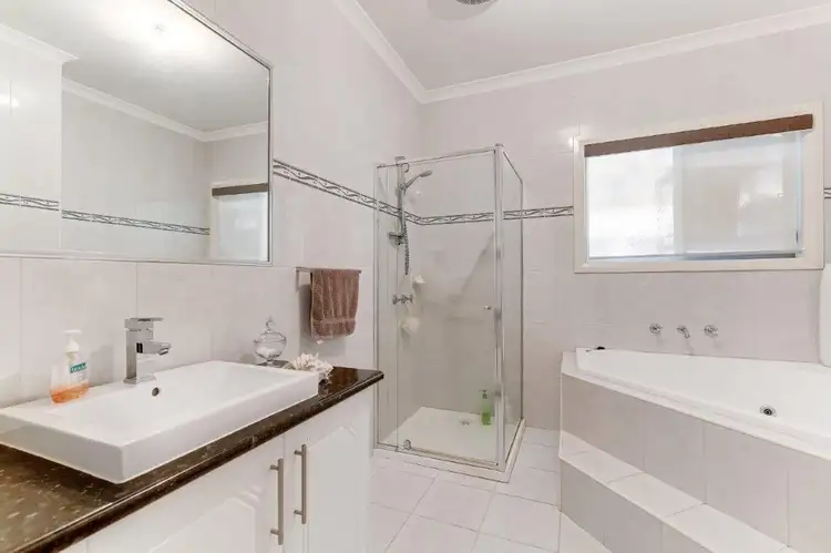 Sixth view of Homely house listing, 10 Olympic Way, Craigieburn VIC 3064