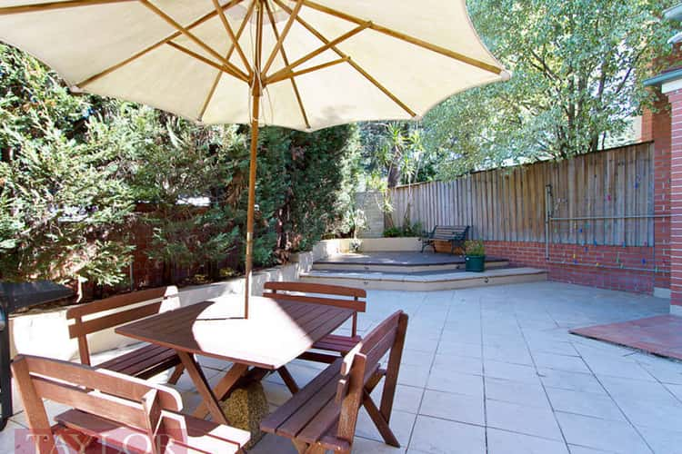 Main view of Homely townhouse listing, 2/2 Vista Street, Oatlands NSW 2117