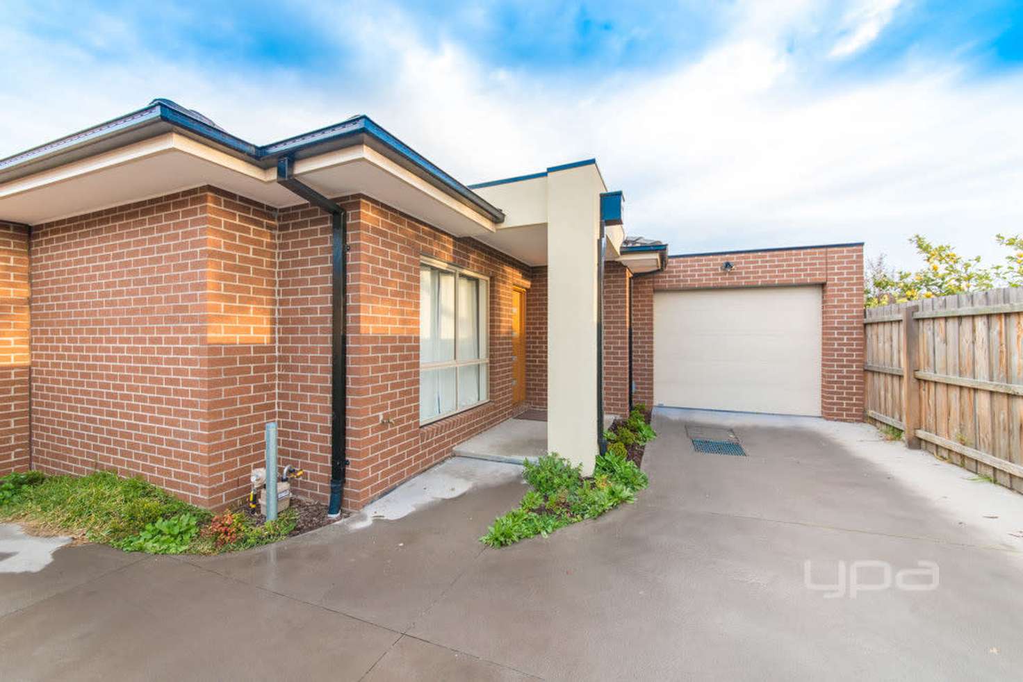 Main view of Homely townhouse listing, 2 - 3/423 Camp Road, Broadmeadows VIC 3047