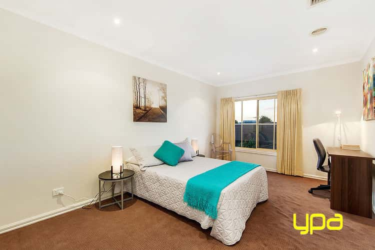 Seventh view of Homely house listing, 1 Sica Court, Sydenham VIC 3037