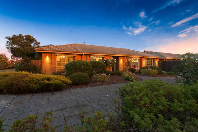 50 Springbank Way, Brookfield VIC 3338