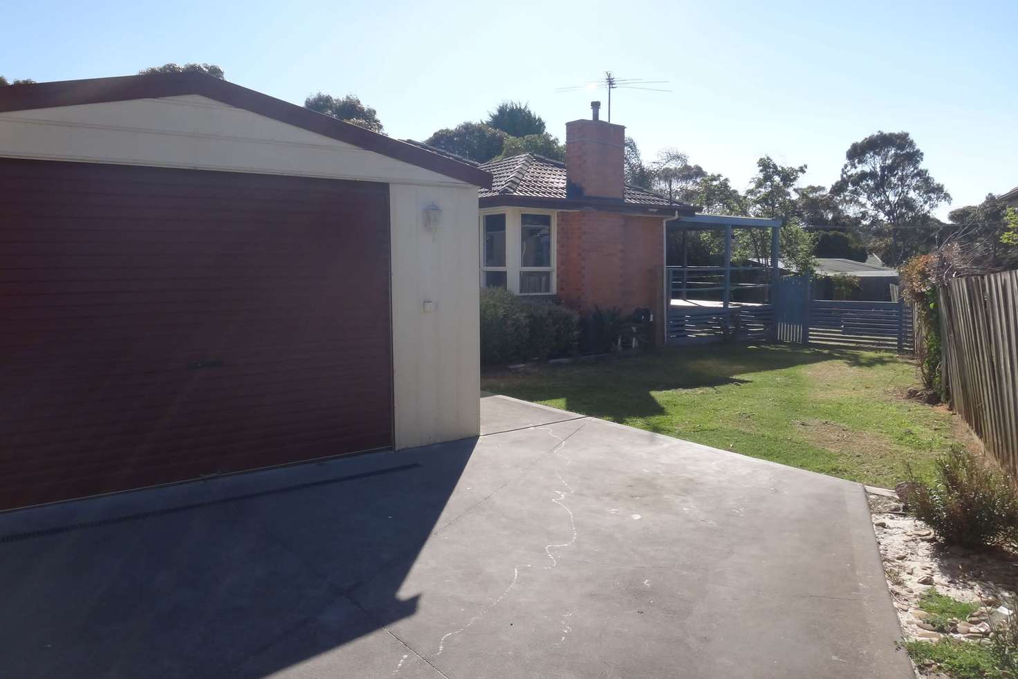 Main view of Homely house listing, 10 Higgins Avenue, Sunbury VIC 3429