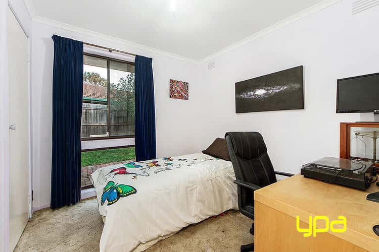 Sixth view of Homely house listing, 3 Newark Court, Albanvale VIC 3021