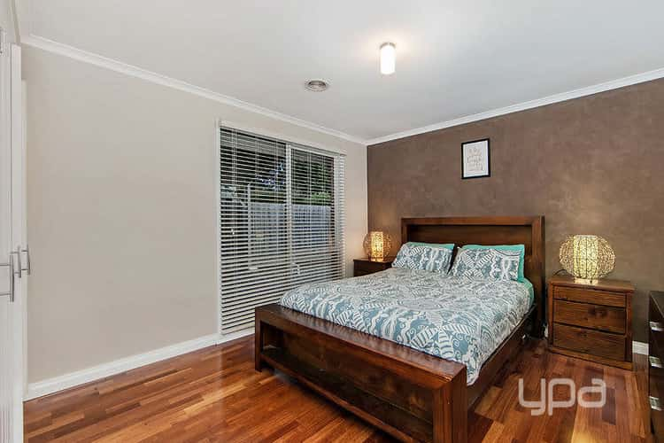 Fifth view of Homely house listing, 4 Vernon Court, Hoppers Crossing VIC 3029