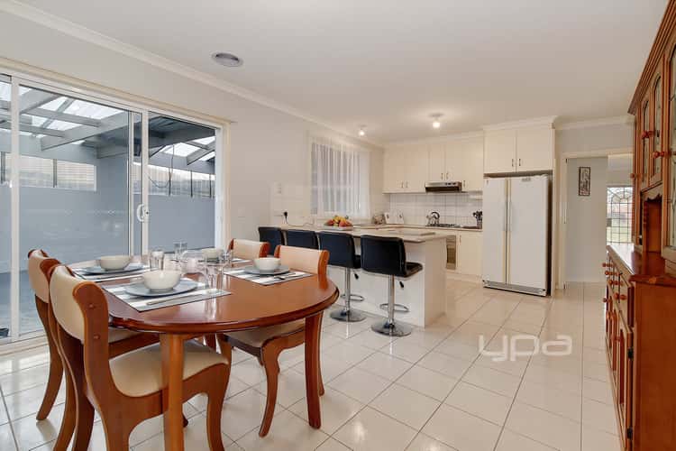 Sixth view of Homely house listing, 22 Rutman Close, Werribee VIC 3030