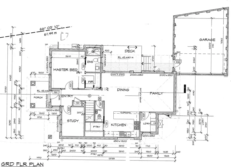 Floorplan of Homely townhouse listing, 1/39 Barrington Drive, Ashwood VIC 3147