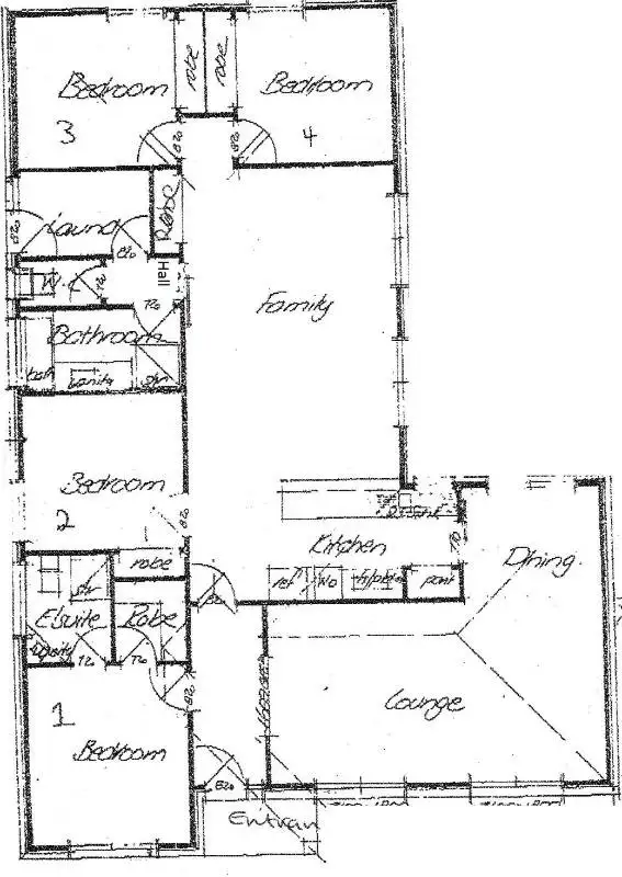 Floorplan of Homely house listing, 32 Denton Drive, Endeavour Hills VIC 3802