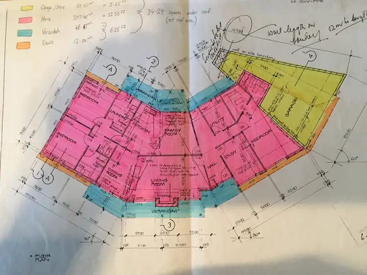 Floorplan of Homely house listing, 4 Menadue Street, Horsham VIC 3400