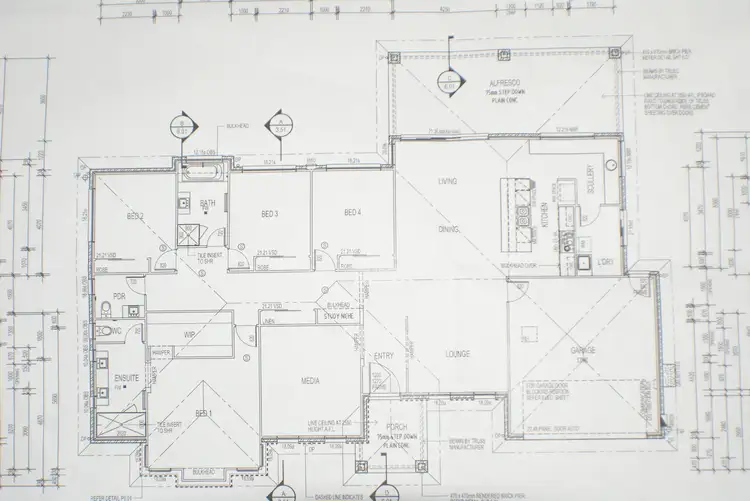 Floorplan of Homely house listing, 33 Heritage Drive, Chisholm NSW 2322