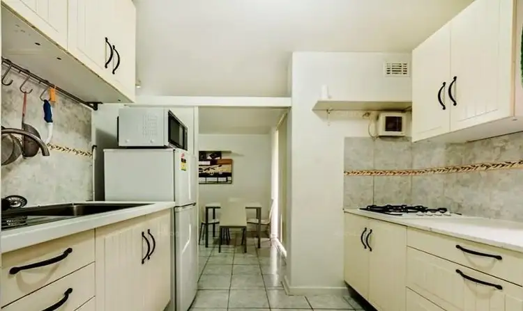 Floorplan of Homely unit listing, 9/112-122 GODERICH STREET, East Perth WA 6004