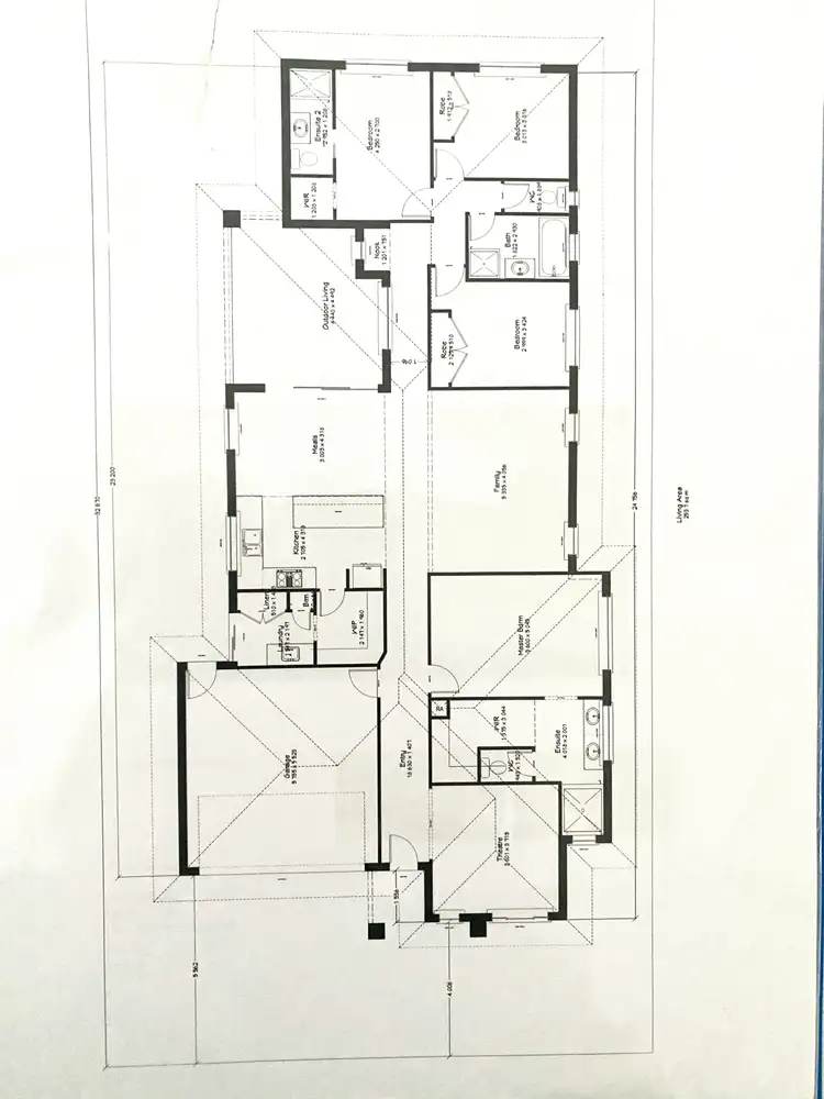 Floorplan of Homely house listing, 15 Dandy Place, Cranbourne South VIC 3977