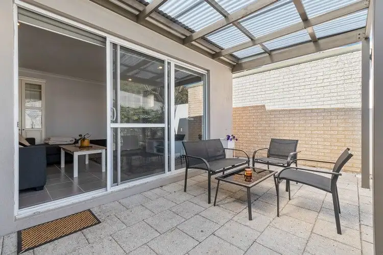 Floorplan of Homely unit listing, 6/5 Daintree Court, Merriwa WA 6030