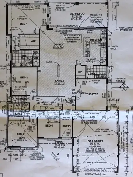 Floorplan of Homely house listing, 33 Lakeway Retreat, Dawesville WA 6211