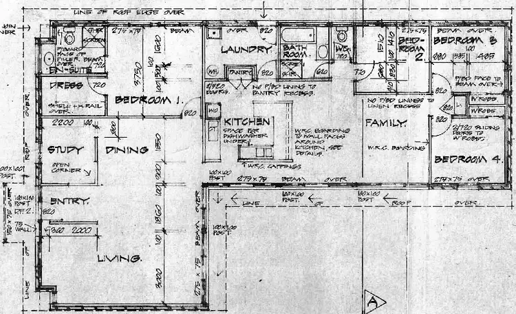 Floorplan of Homely house listing, 6 Warks Hill Road, Kurrajong Heights NSW 2758