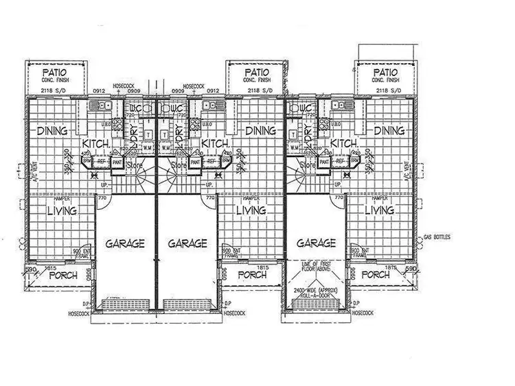 Floorplan of Homely unit listing, 2/30 Carmarthen Circuit, Pacific Pines QLD 4211