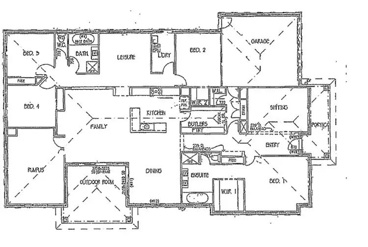 Floorplan of Homely house listing, 16 Forest Glade Way, Caroline Springs VIC 3023