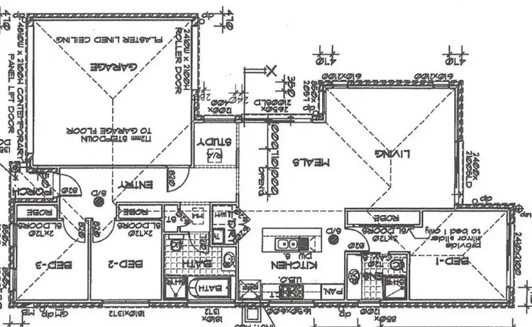 Floorplan of Homely house listing, 33 Banfield Pl, Lyndhurst VIC