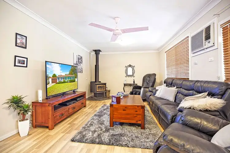 Floorplan of Homely house listing, 15 Lincoln Drive, Cambridge Park NSW 2747