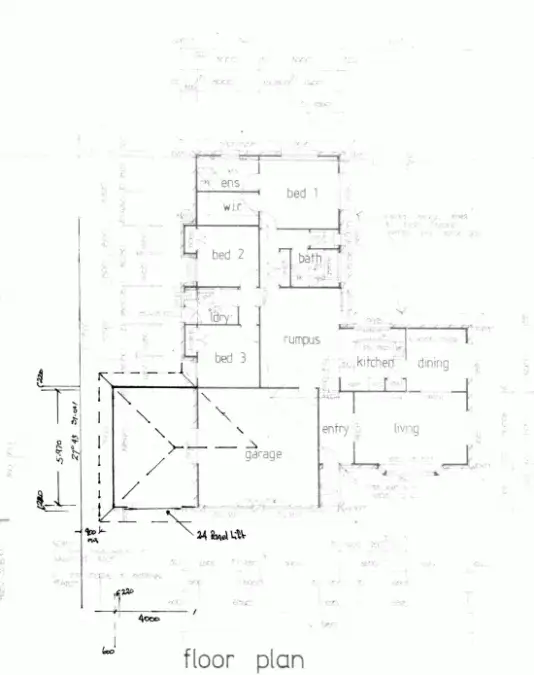 Floorplan of Homely house listing, 2 Hedlow Court, Carindale QLD 4152
