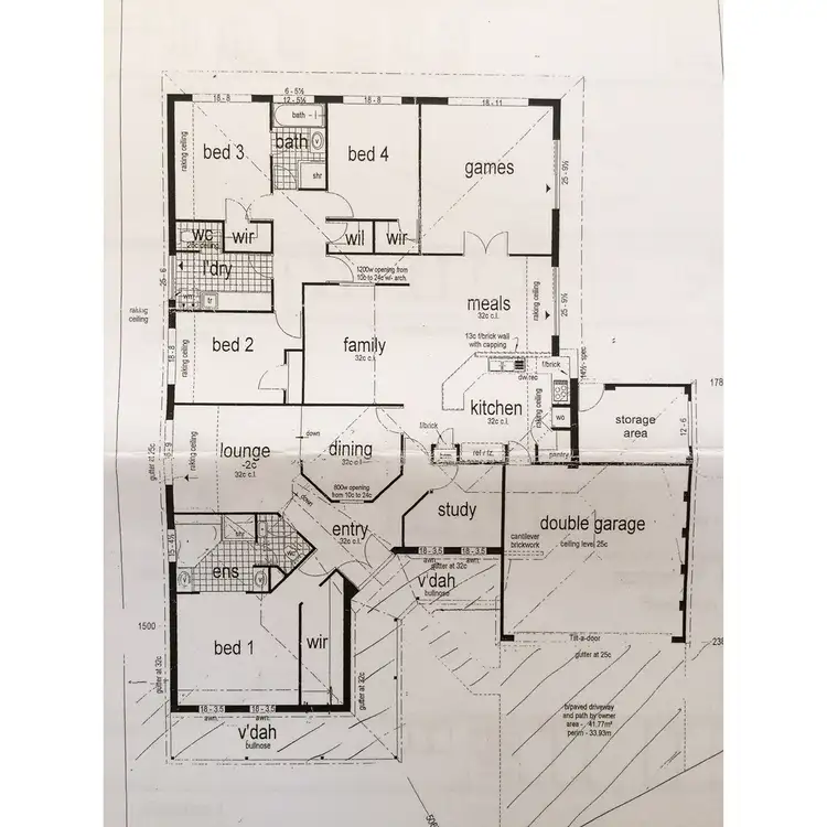 Floorplan of Homely house listing, 20 Quincy Loop, Iluka WA 6028