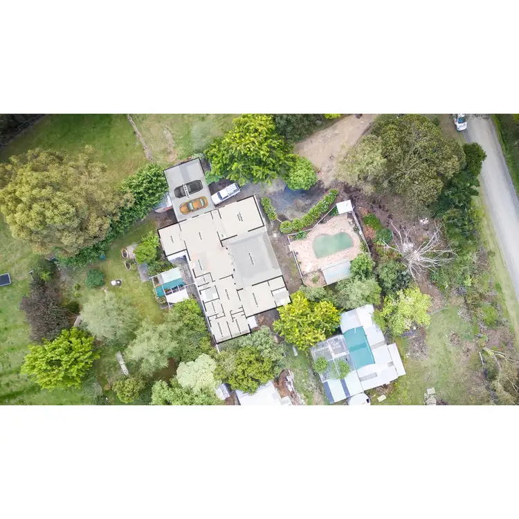 Floorplan of Homely house listing, 10 Moore Road, Nar Nar Goon North VIC 3812